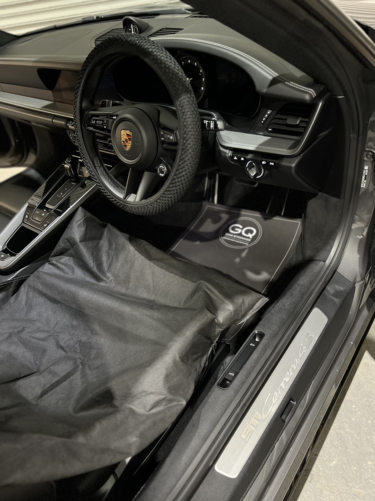 Air Chamber Car Storage Option Hertfordshire